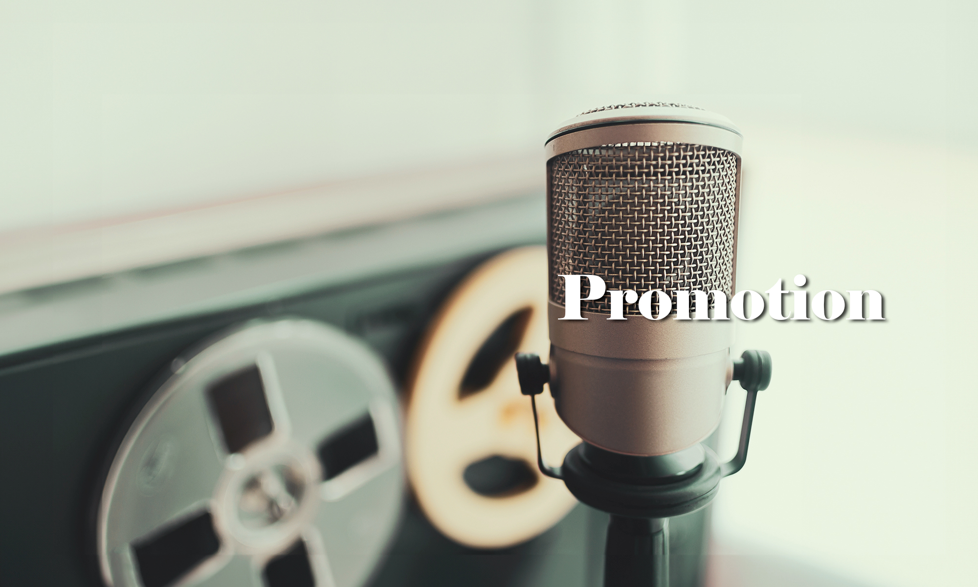 ヘッダー画像（マイク）